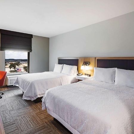 Hampton Inn By Hilton Bulverde Texas Hill Country Exterior foto